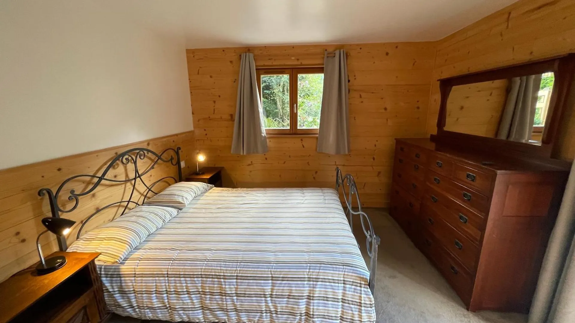 Holiday home Chalet Belle Folie Saint-Jean-d'Aulps